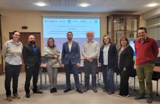 Lire la suite de 'Félicitations à Emmanouil !'